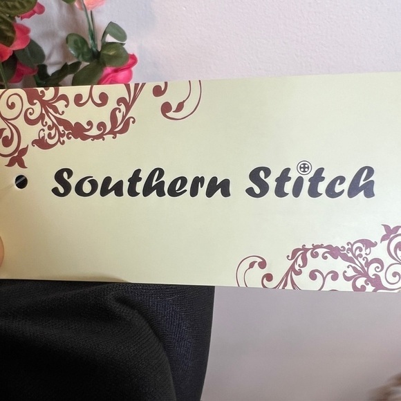 NWT Southern Stitch Black White Bohemian Spaghetti Strap Blouse Boho Western L - Picture 6 of 10